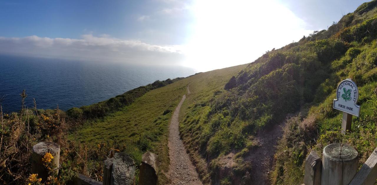 Вілла Pentire, On The Coastal Path Polruan Екстер'єр фото